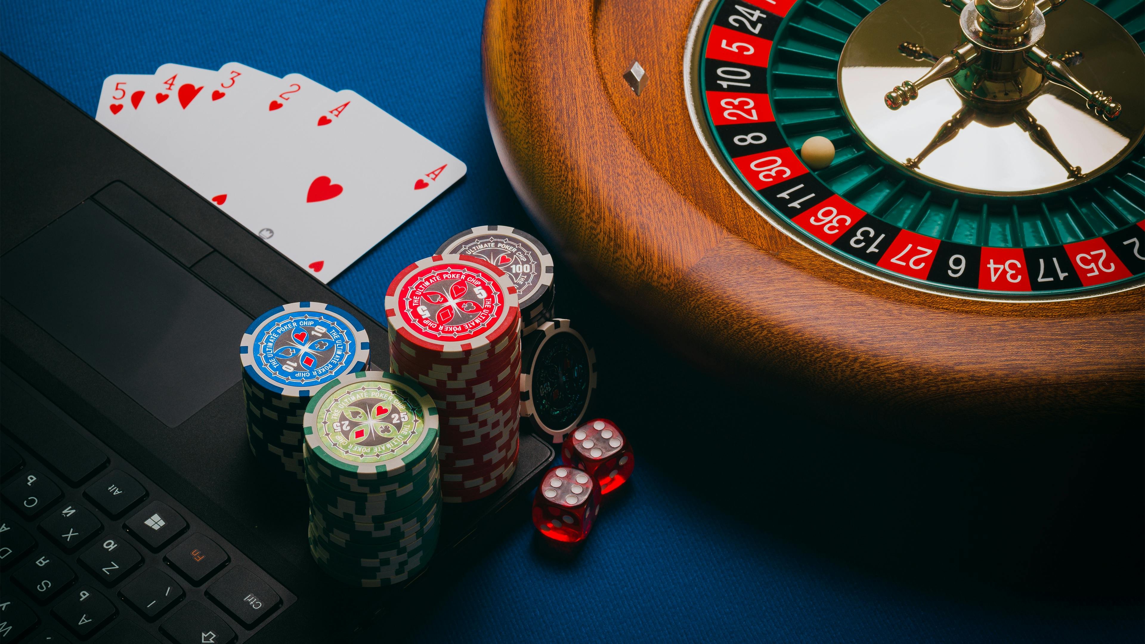 Studio Live Casino hoki77 dengan dealer profesional dan multi-kamera